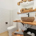 La Вилла *